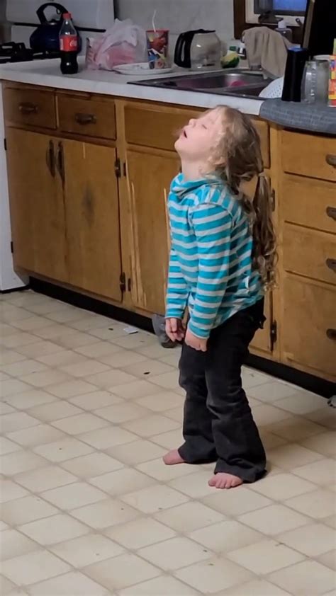 2 year old fell asleep at 5pm|My toddler simply will not fall asleep until 10:30 p.m..
